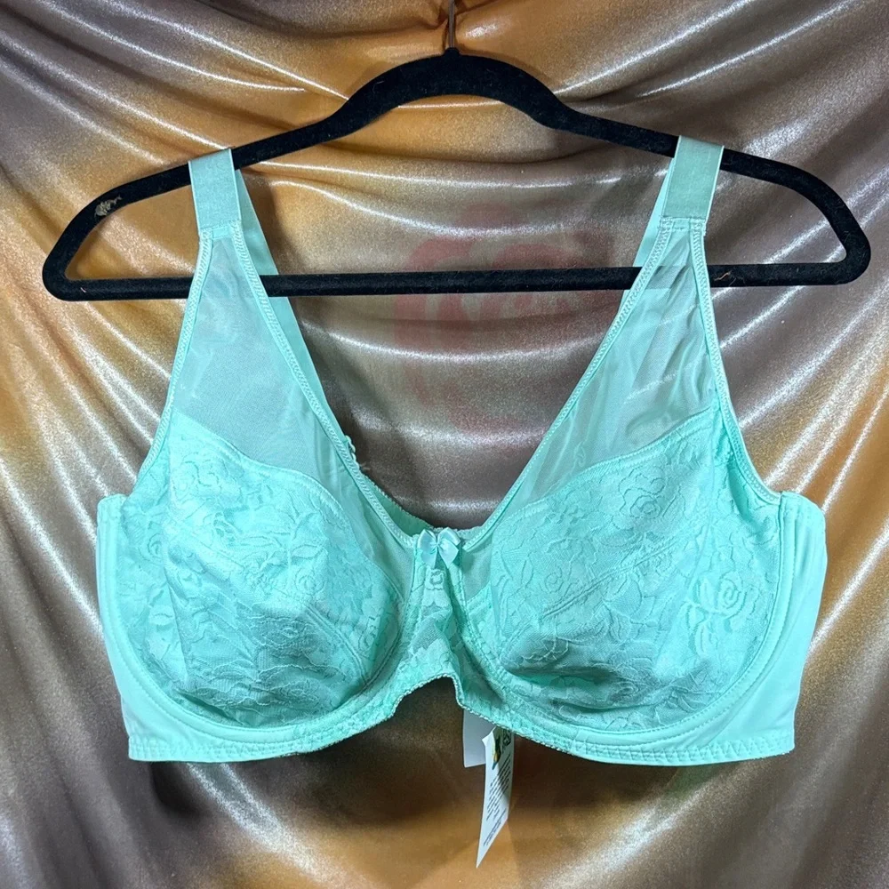 Full Coverage‎ Lace Underwire Bra in Mint green 48C. D2